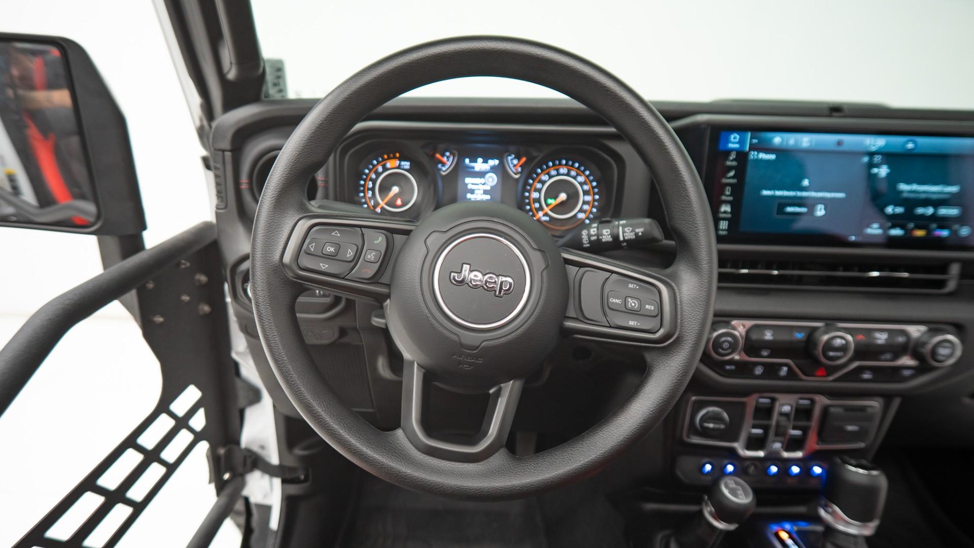 2025 JEEP WRANGLER in Gun Metal Gray, photo 22 of 26