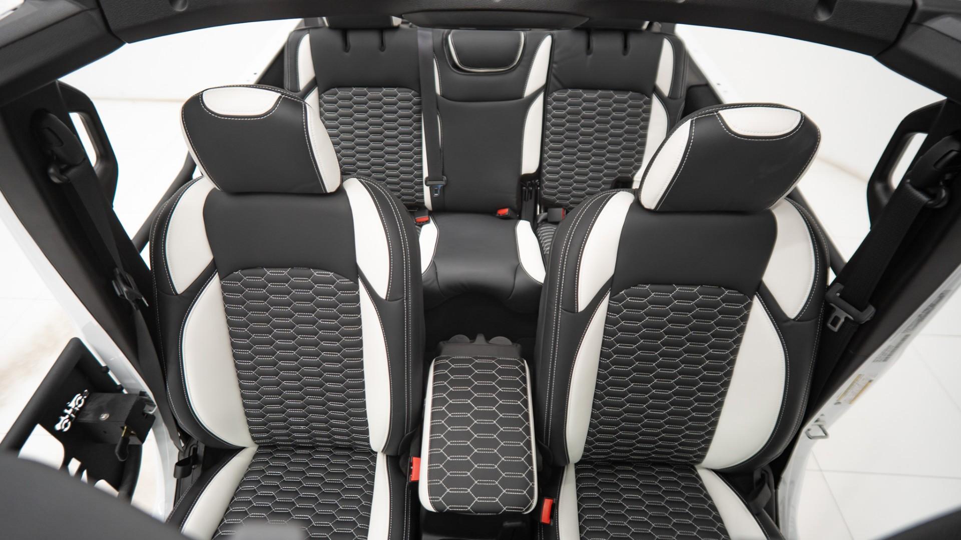 2026 JEEP WRANGLER in White, photo 10 of 33