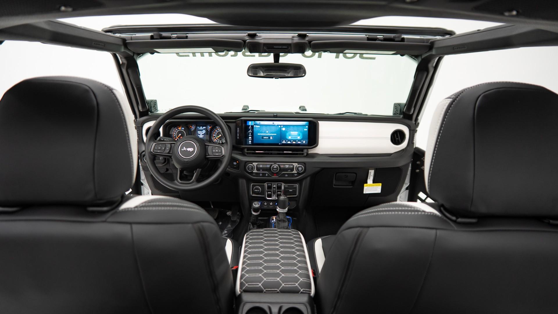 2026 JEEP WRANGLER in White, photo 20 of 33