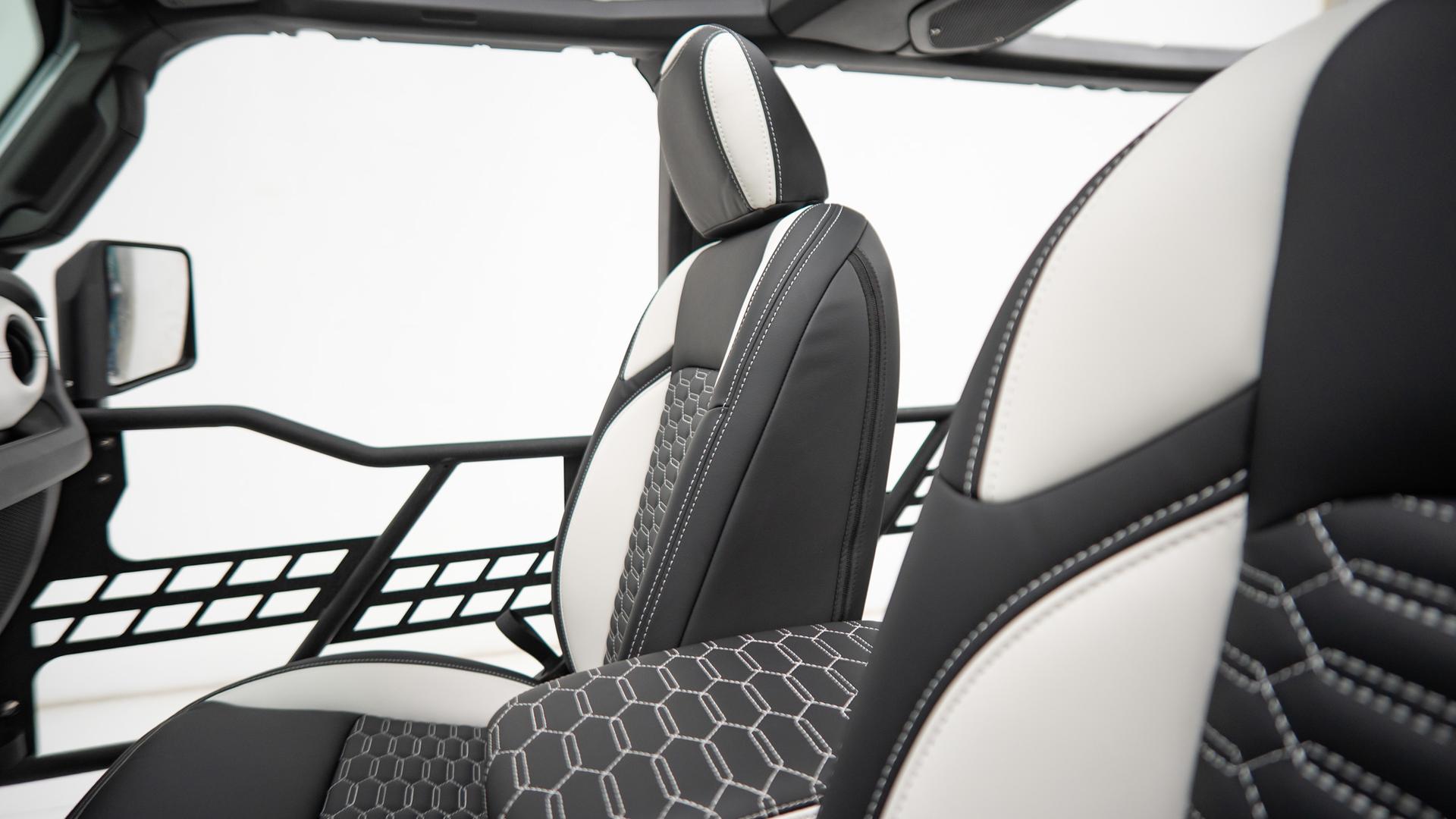 2026 JEEP WRANGLER in White, photo 13 of 33