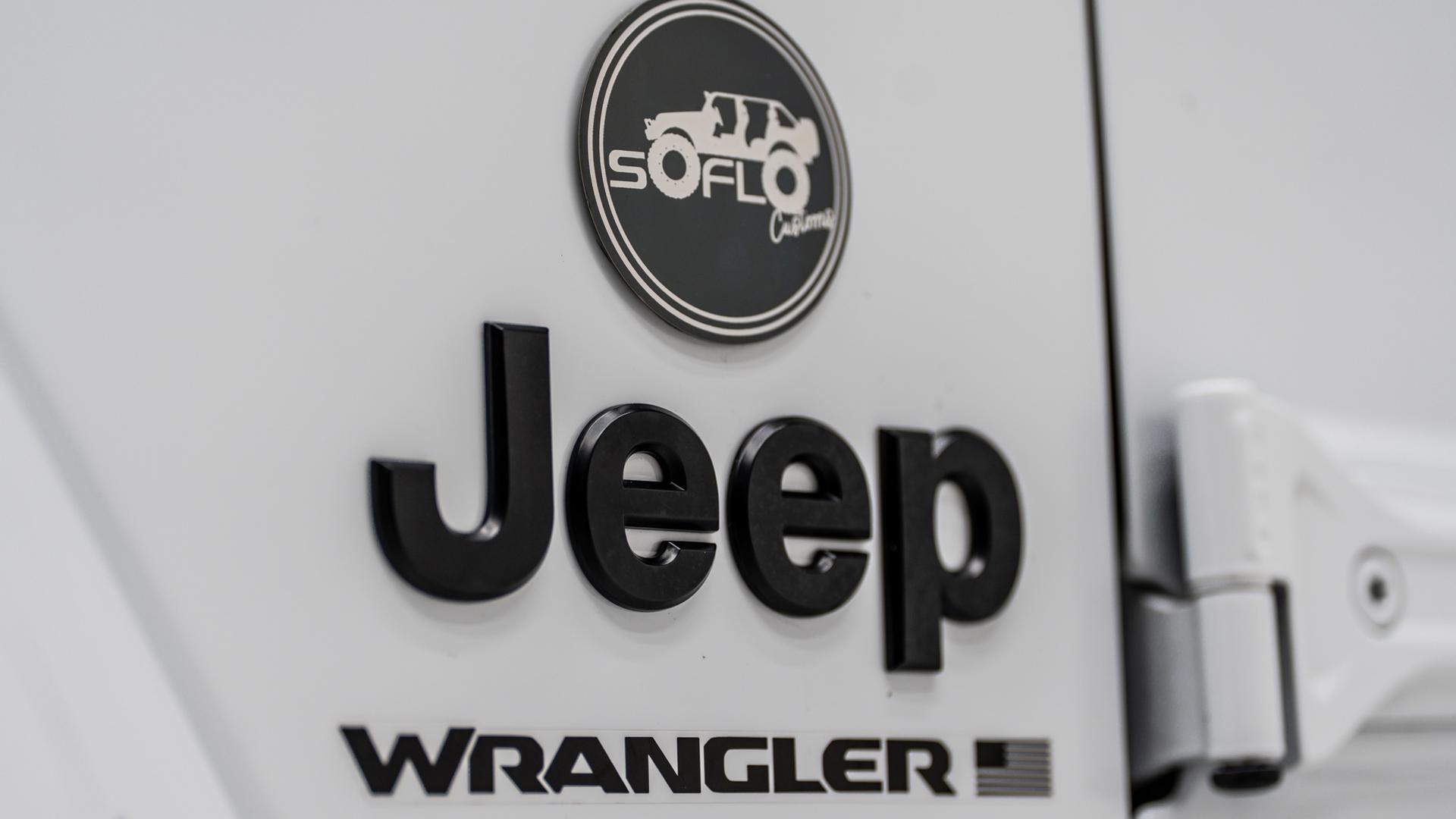 2024 JEEP WRANGLER in White, photo 40 of 46