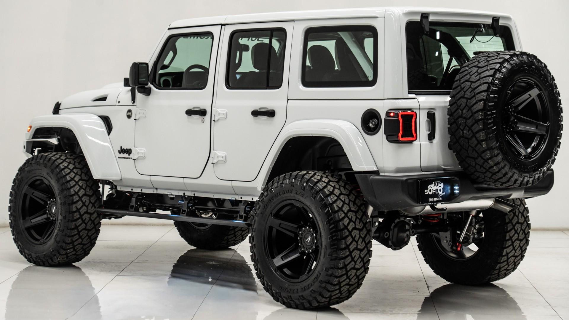 2026 JEEP WRANGLER in White, photo 7 of 44