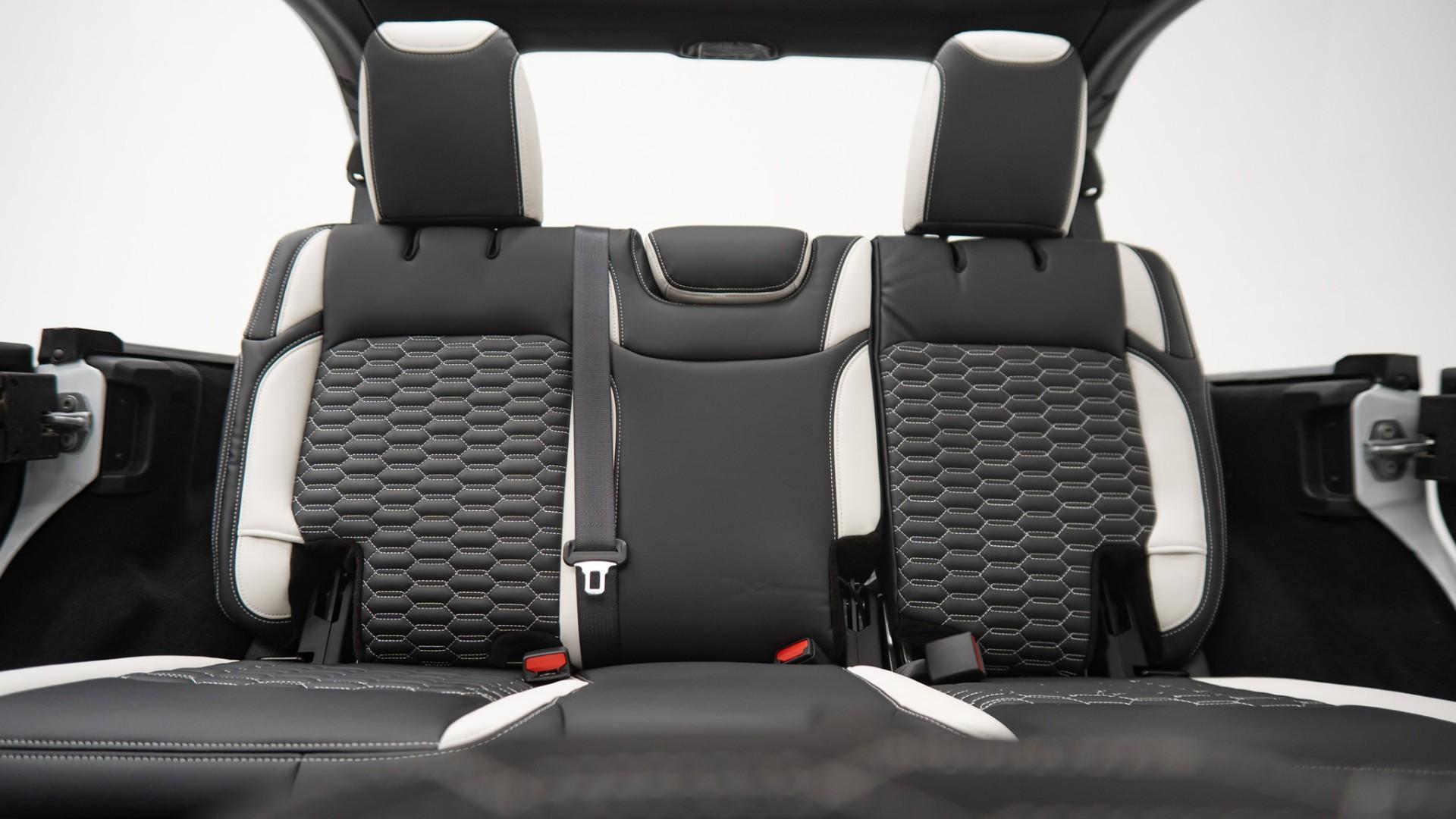 2026 JEEP WRANGLER in White, photo 32 of 44