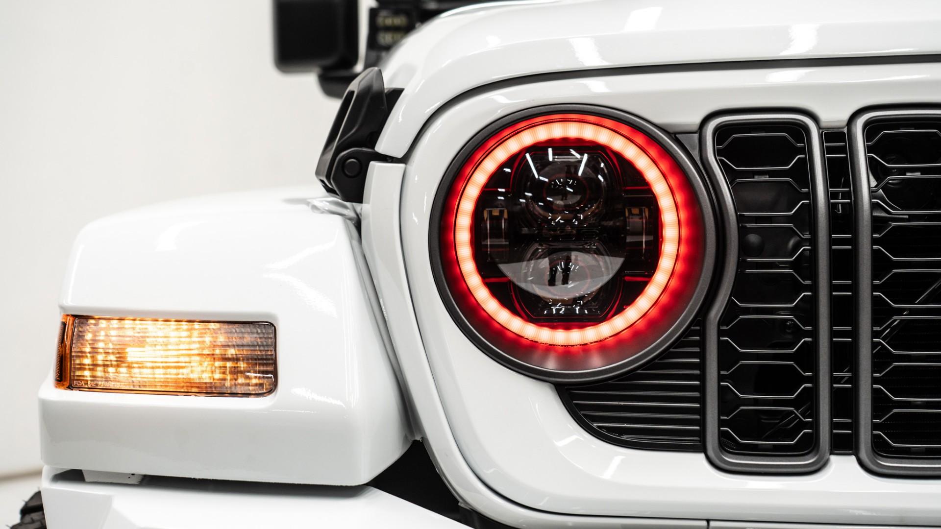 2026 JEEP WRANGLER in White, photo 14 of 44