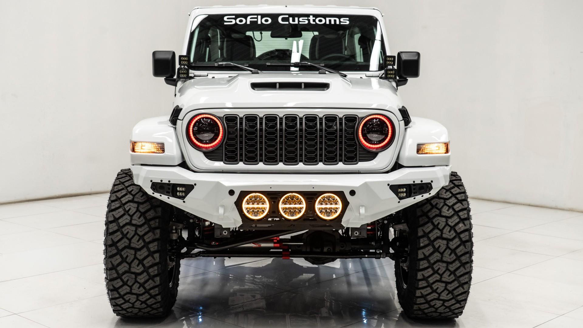 2026 JEEP WRANGLER in White, photo 9 of 44