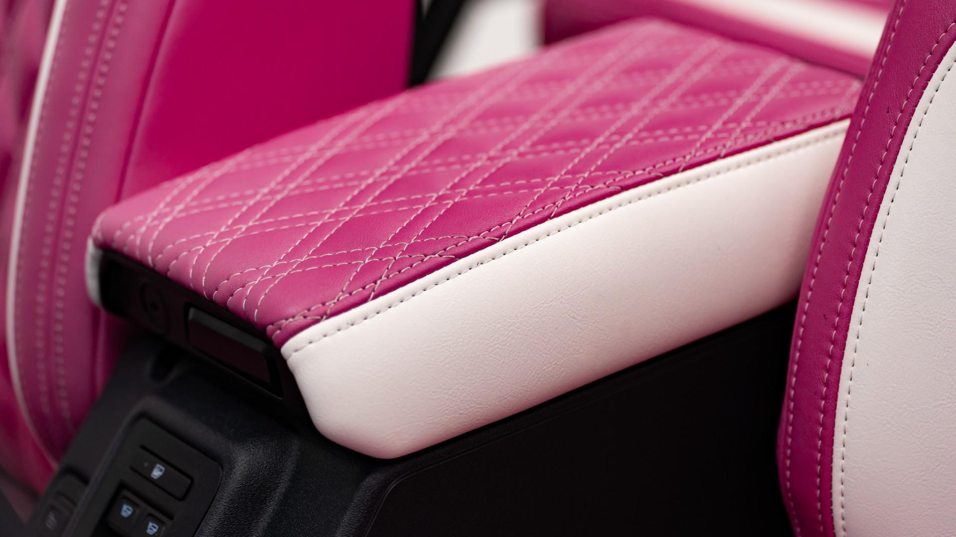 2025 FORD BRONCO in Pink, photo 48 of 52