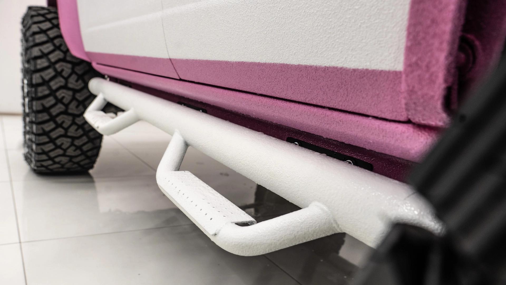 2025 FORD BRONCO in Pink, photo 22 of 37