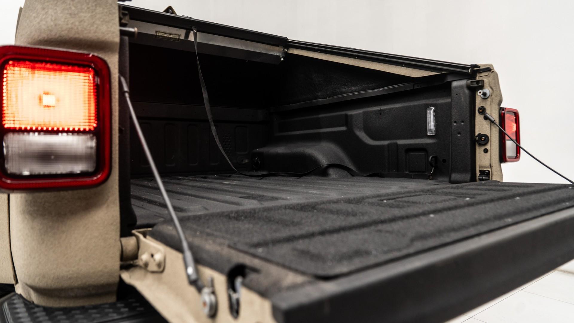 2021 JEEP GLADIATOR in Tan, photo 18 of 60