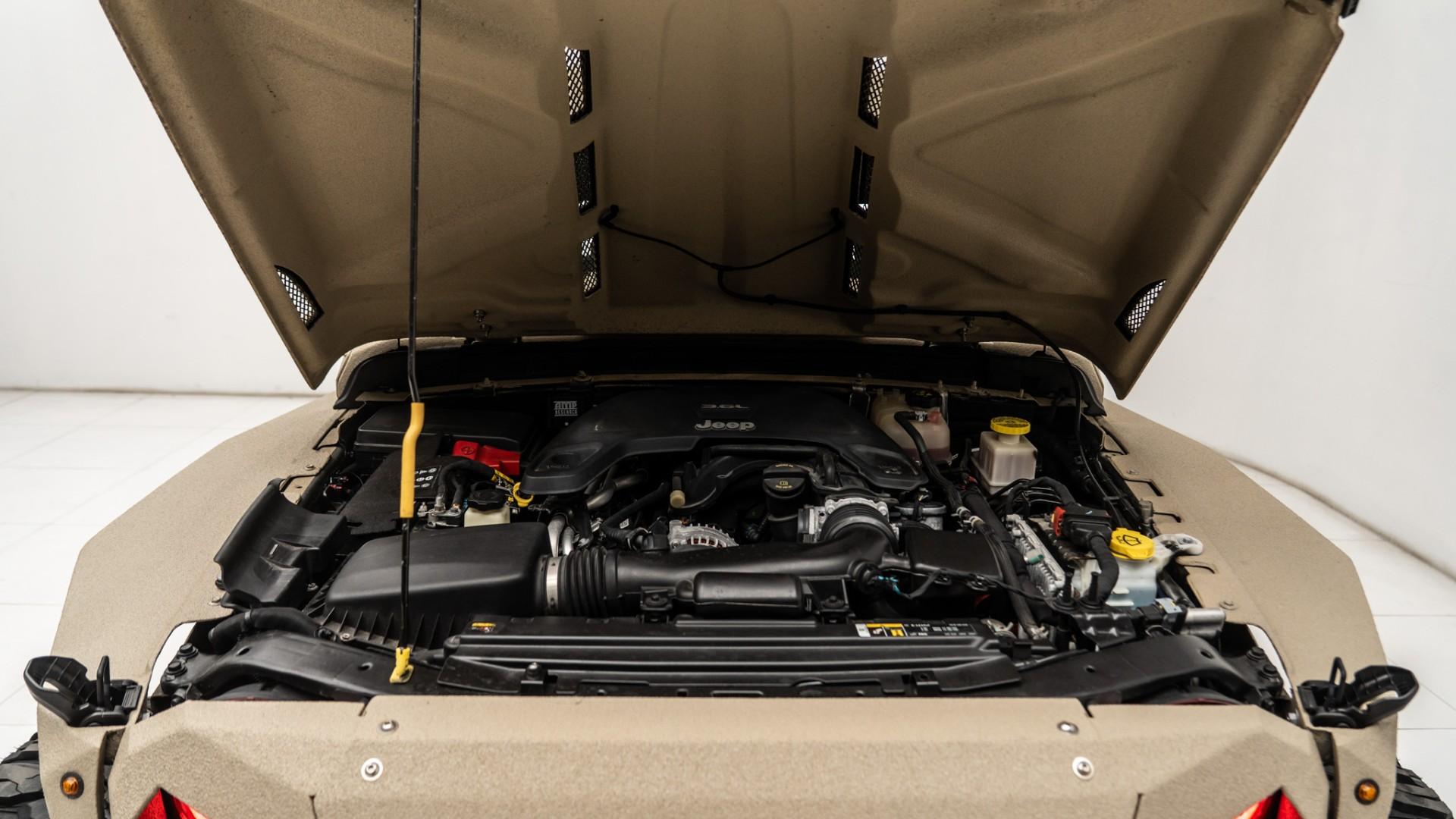 2021 JEEP GLADIATOR in Tan, photo 42 of 60
