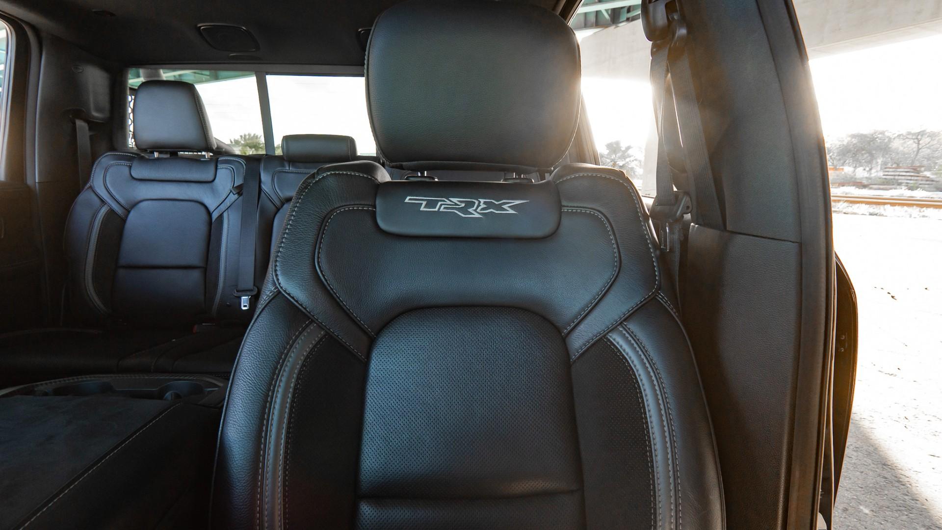 2023 RAM TRX in DIAMOND BLACK CRYSTAL PEARLCOAT, photo 2 of 60