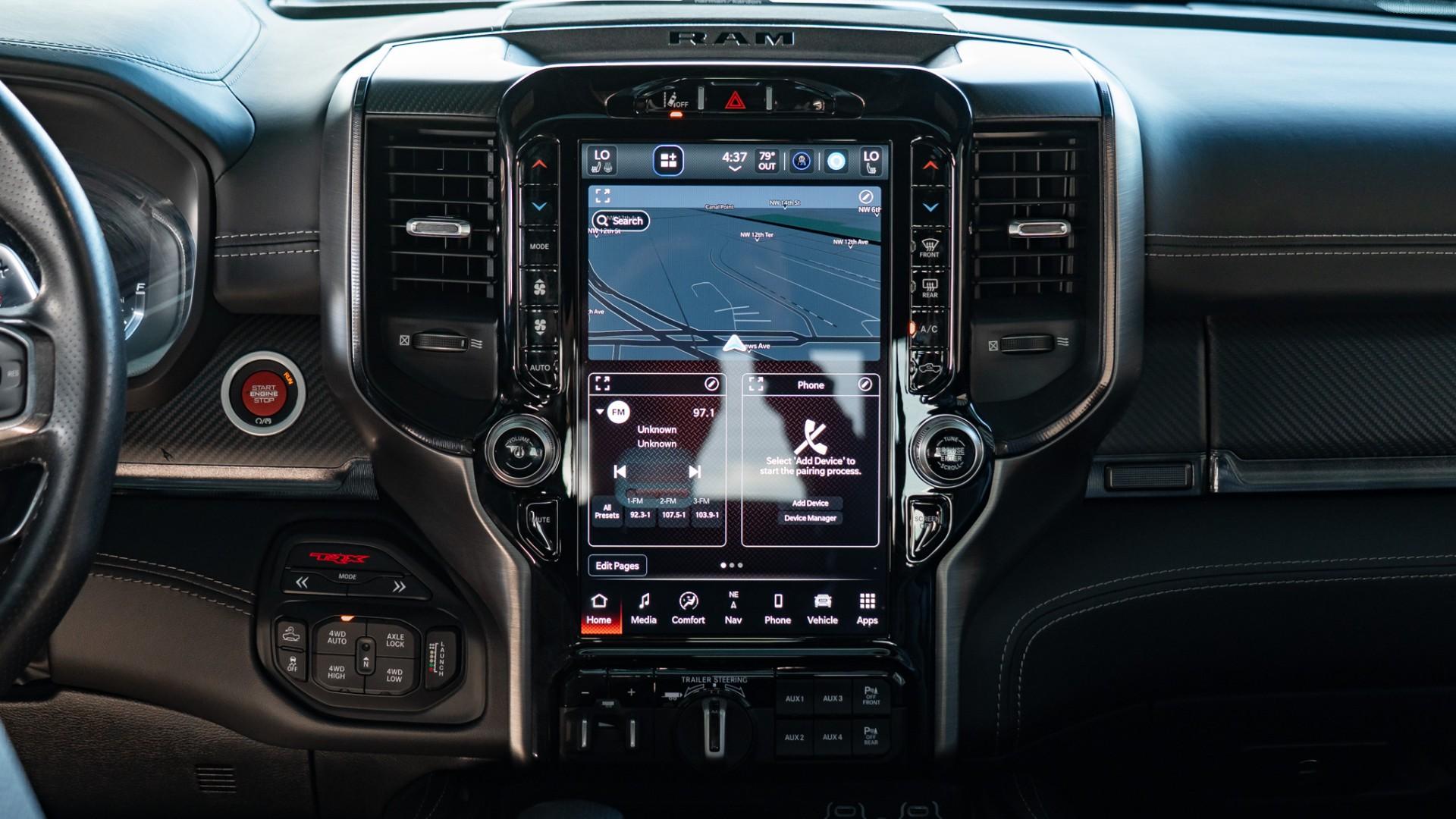 2023 RAM TRX in DIAMOND BLACK CRYSTAL PEARLCOAT, photo 6 of 60