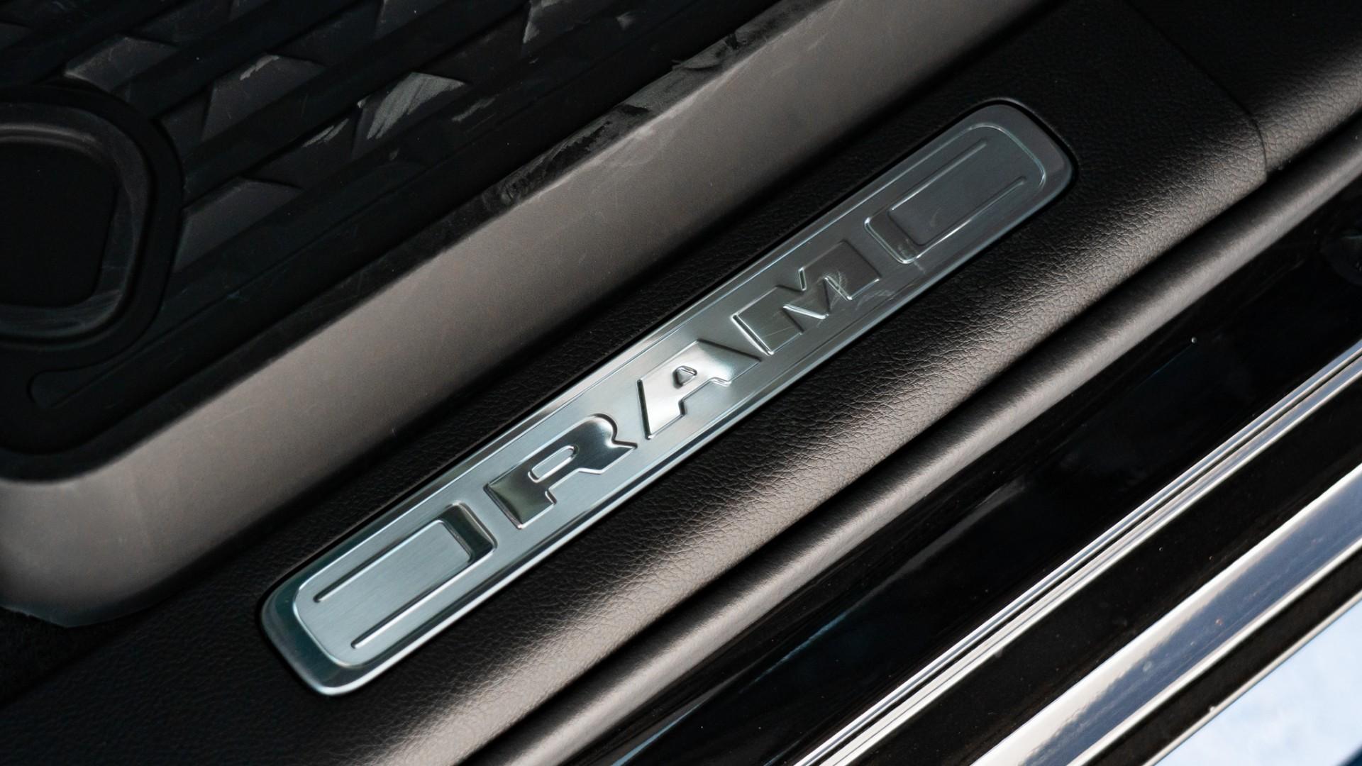 2023 RAM TRX in DIAMOND BLACK CRYSTAL PEARLCOAT, photo 7 of 60