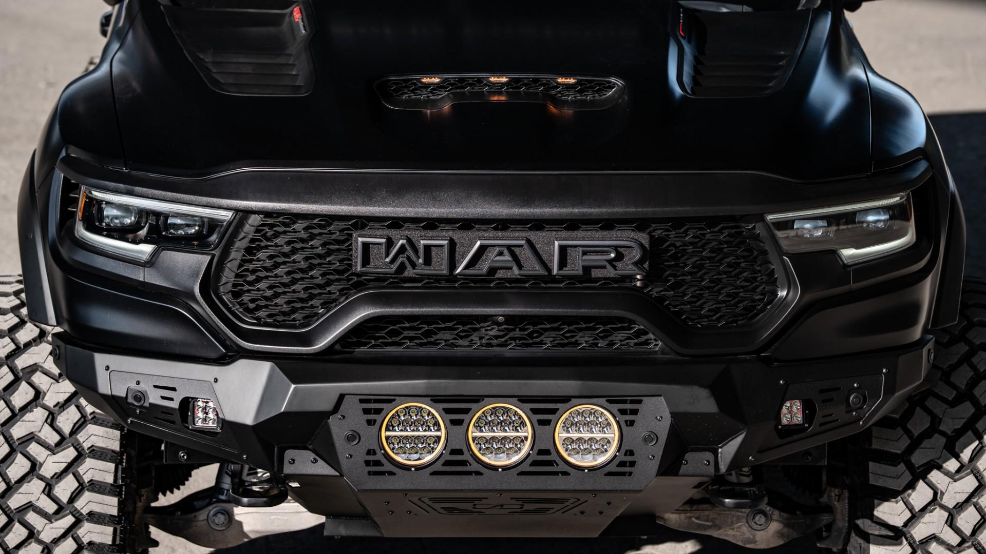 2023 RAM TRX in DIAMOND BLACK CRYSTAL PEARLCOAT, photo 44 of 60