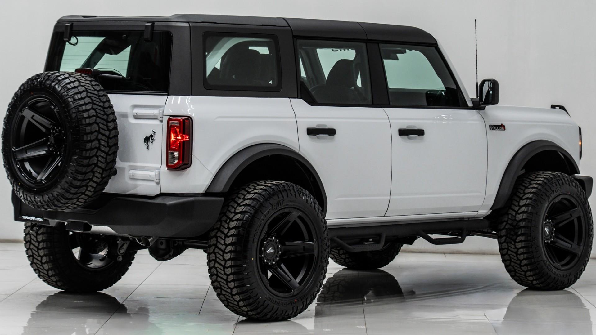 2025 FORD BRONCO in White, photo 9 of 53