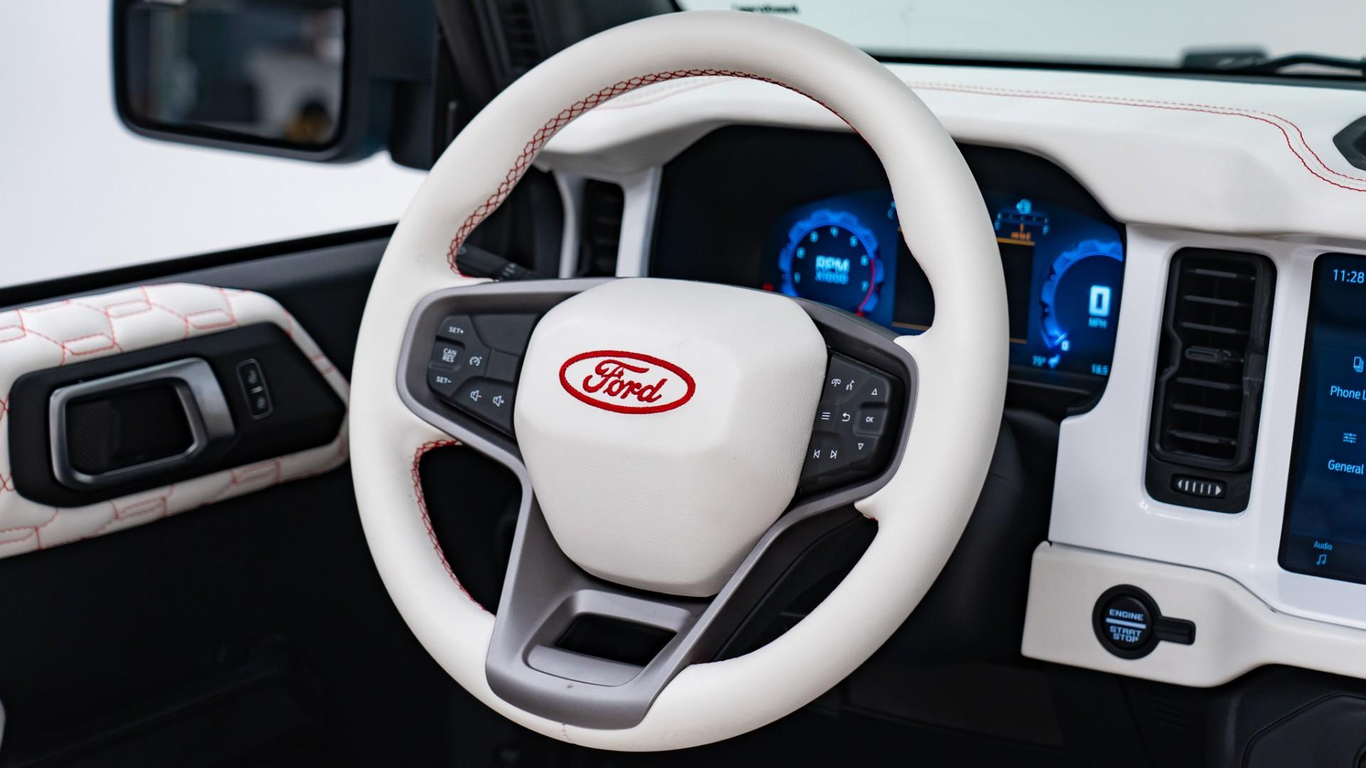 2025 FORD BRONCO in Baby Blue, photo 22 of 60