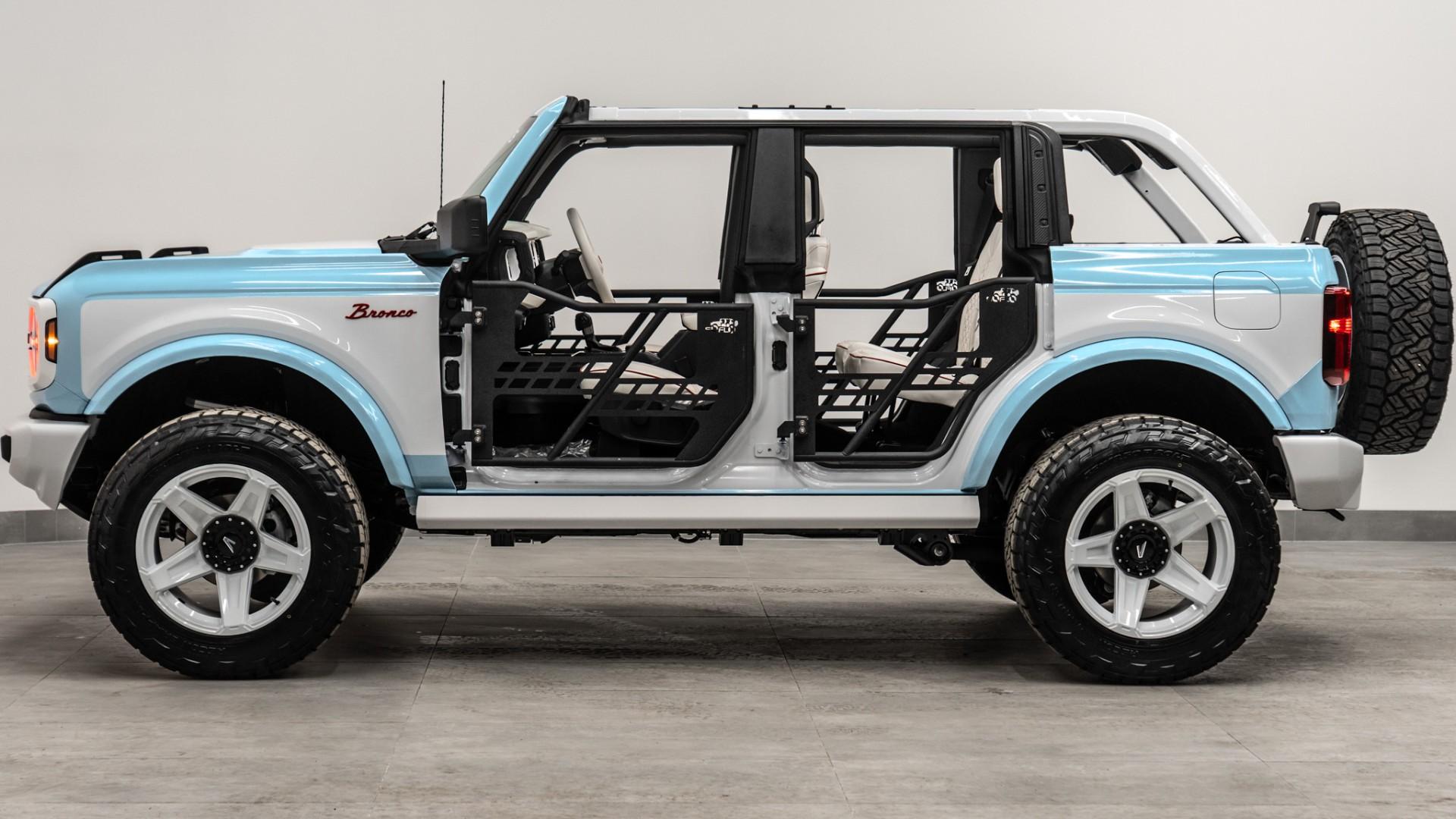 2025 FORD BRONCO in Baby Blue, photo 42 of 60