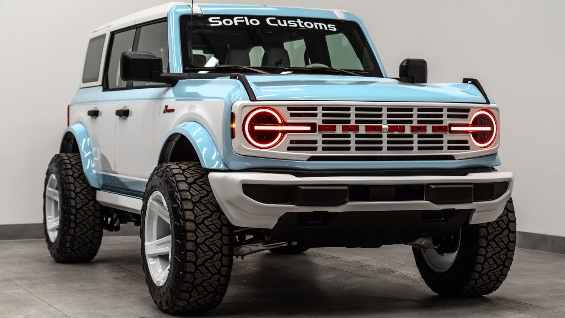 2025 FORD BRONCO in Baby Blue, photo 6 of 60