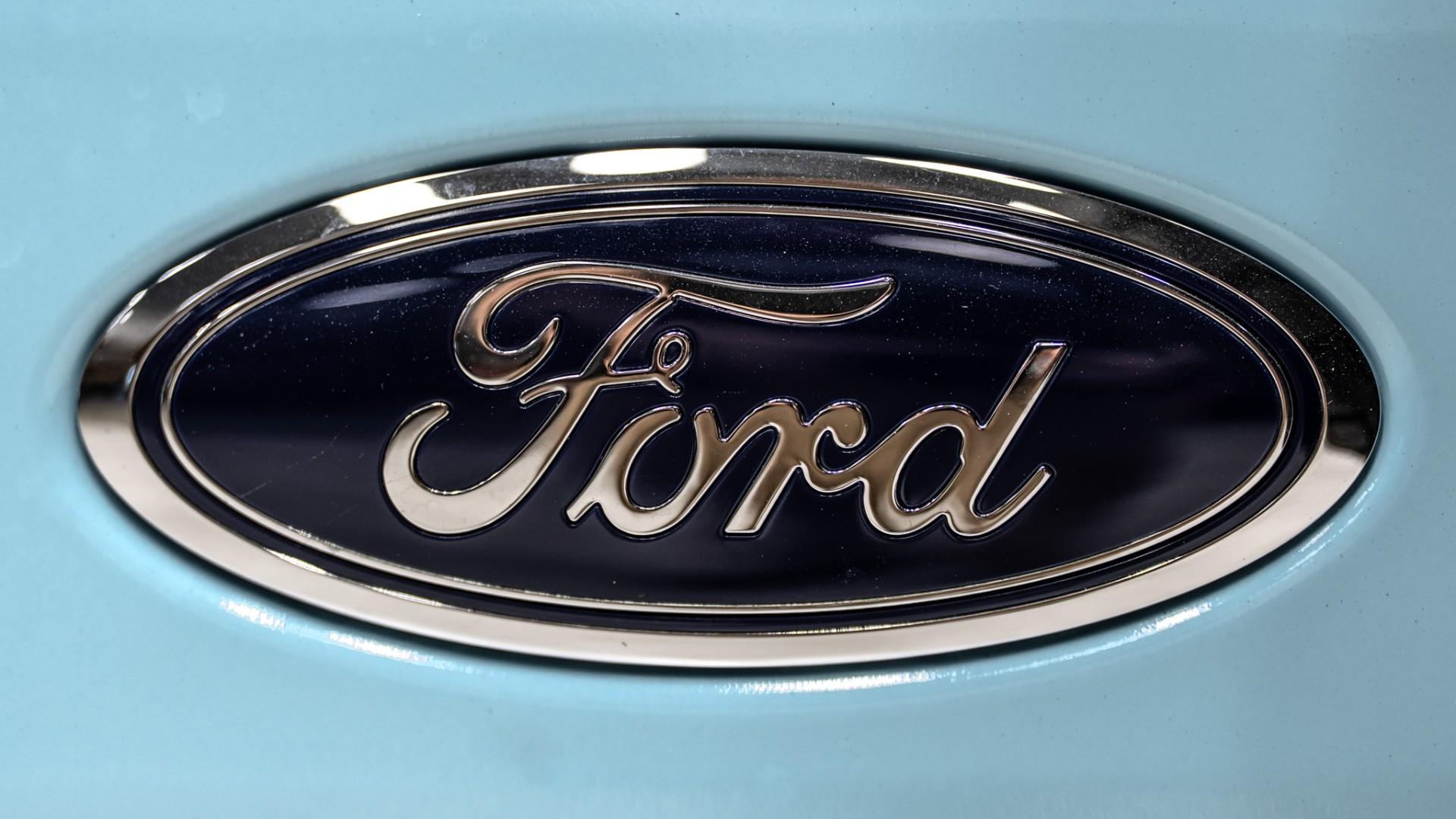 2025 FORD BRONCO in Baby Blue, photo 53 of 60