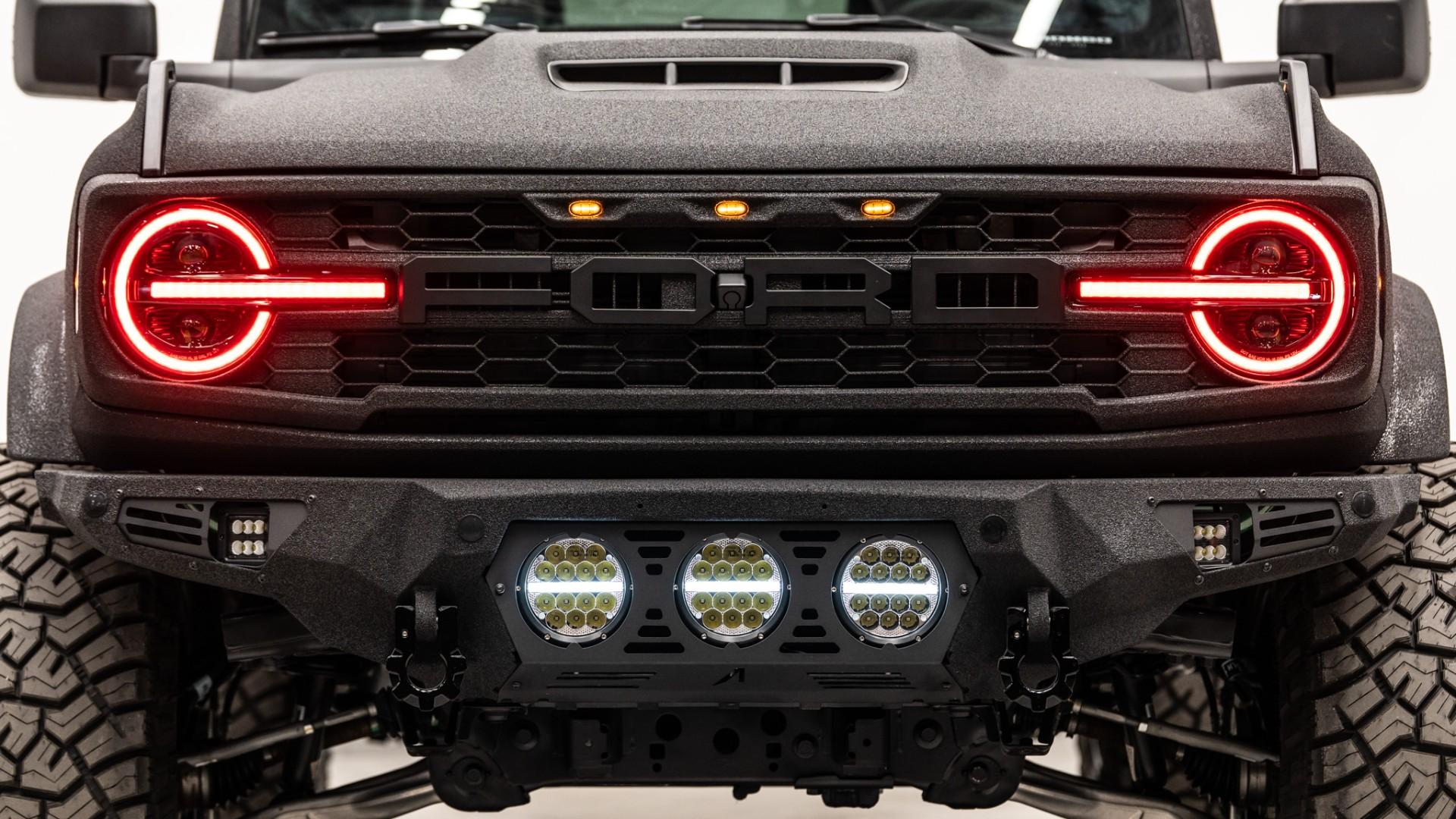 2025 FORD BRONCO in Black, photo 40 of 57