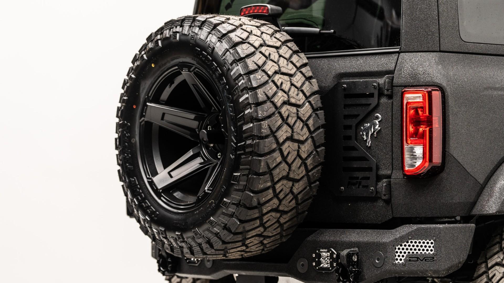 2025 FORD BRONCO in Black, photo 48 of 57