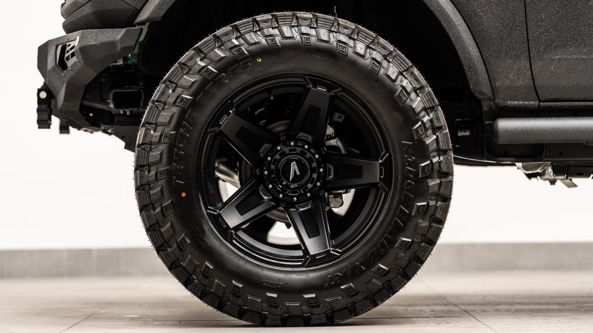2025 FORD BRONCO in Black, photo 56 of 57