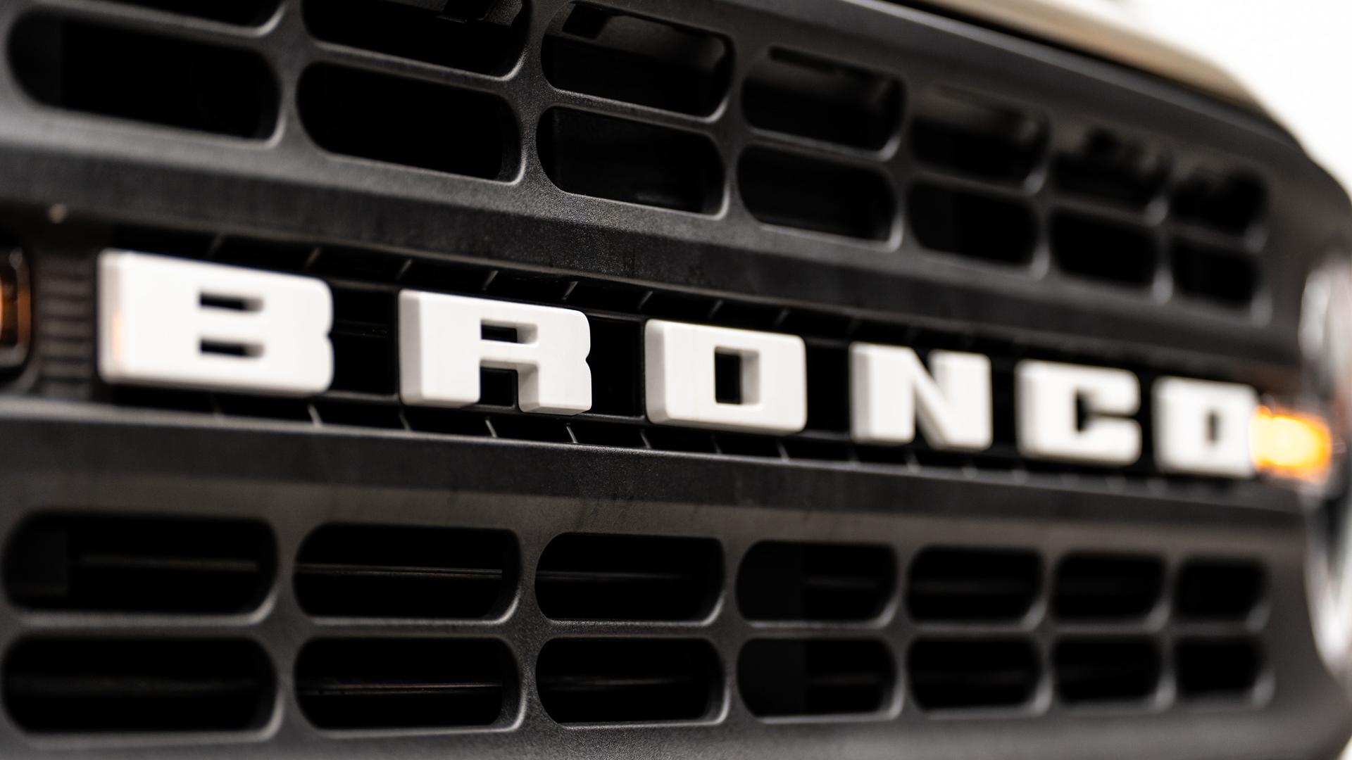 2025 FORD BRONCO in Dark Marsh, photo 45 of 55