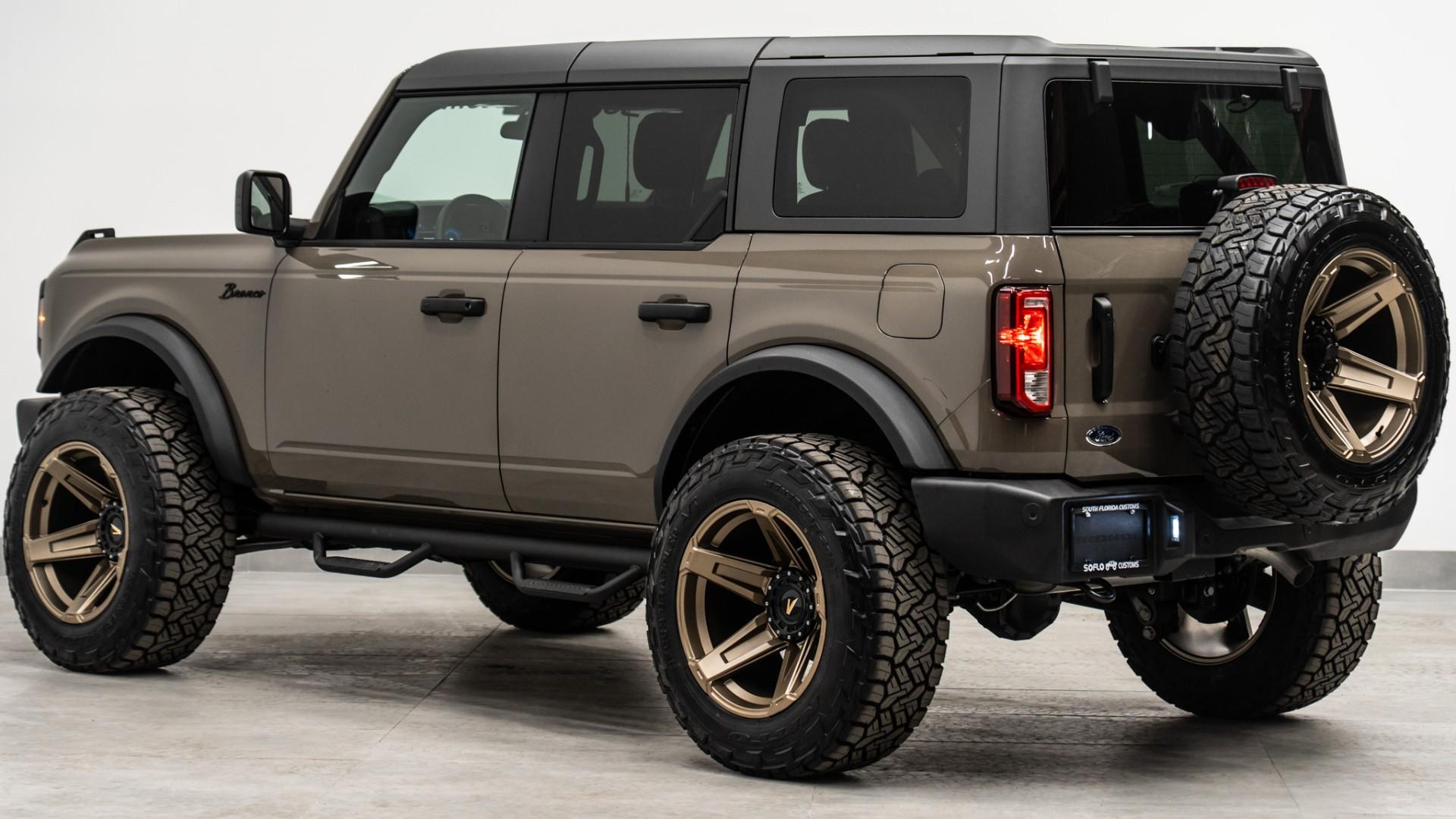 2025 FORD BRONCO in Dark Marsh, photo 9 of 55