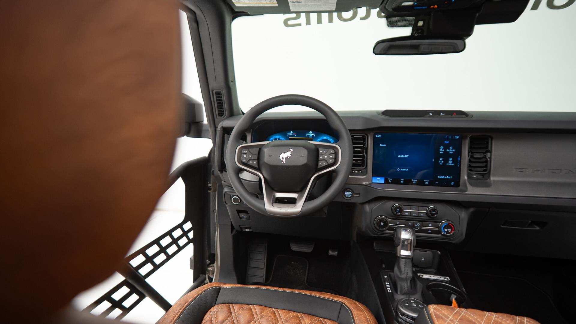 2025 FORD BRONCO in Dark Marsh, photo 21 of 26