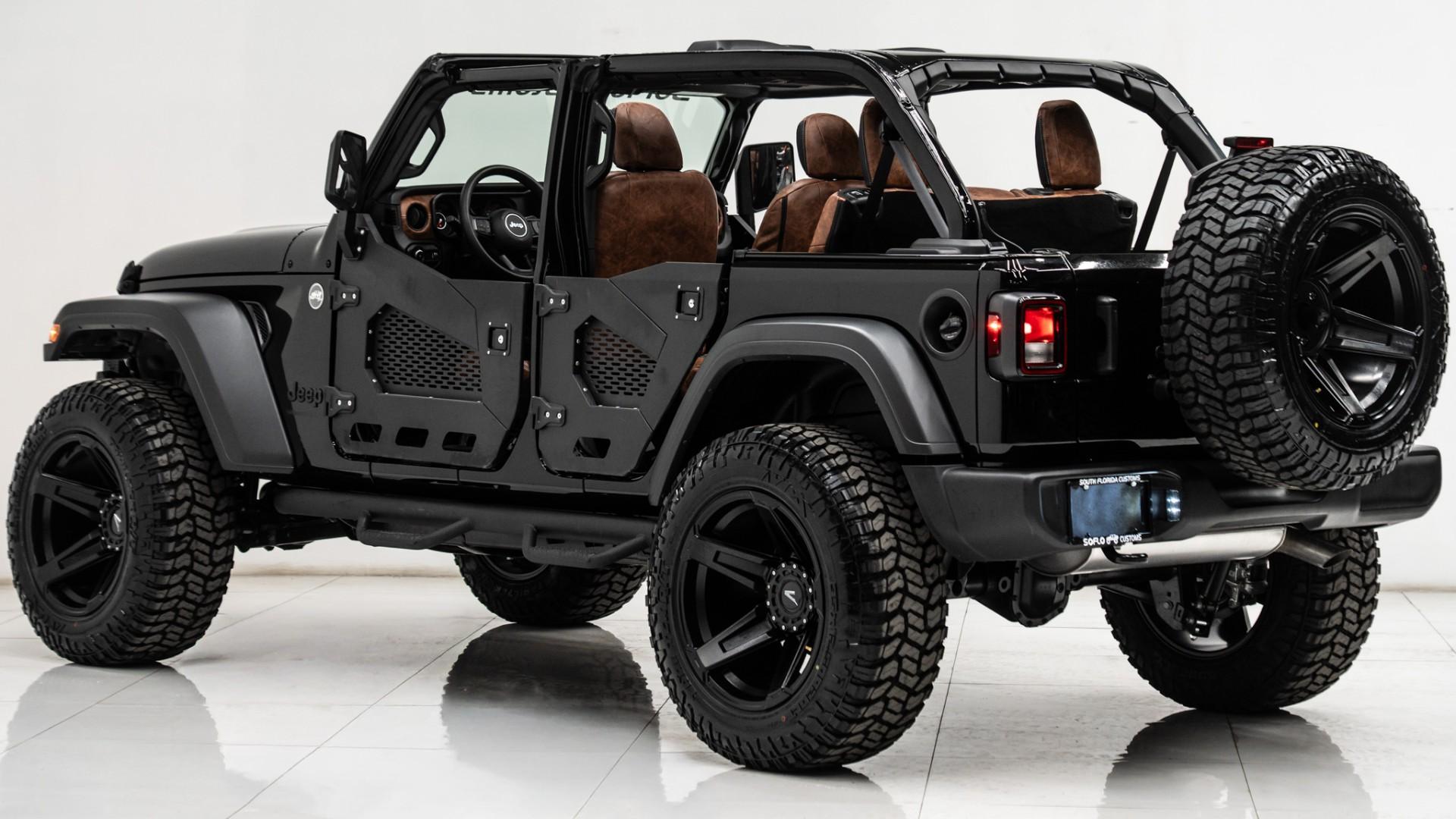 2026 JEEP WRANGLER in Black, photo 13 of 60