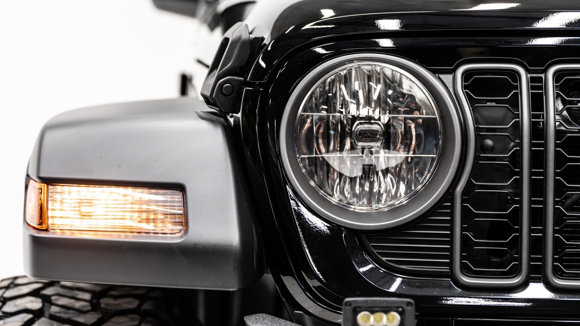2026 JEEP WRANGLER in Black, photo 48 of 60