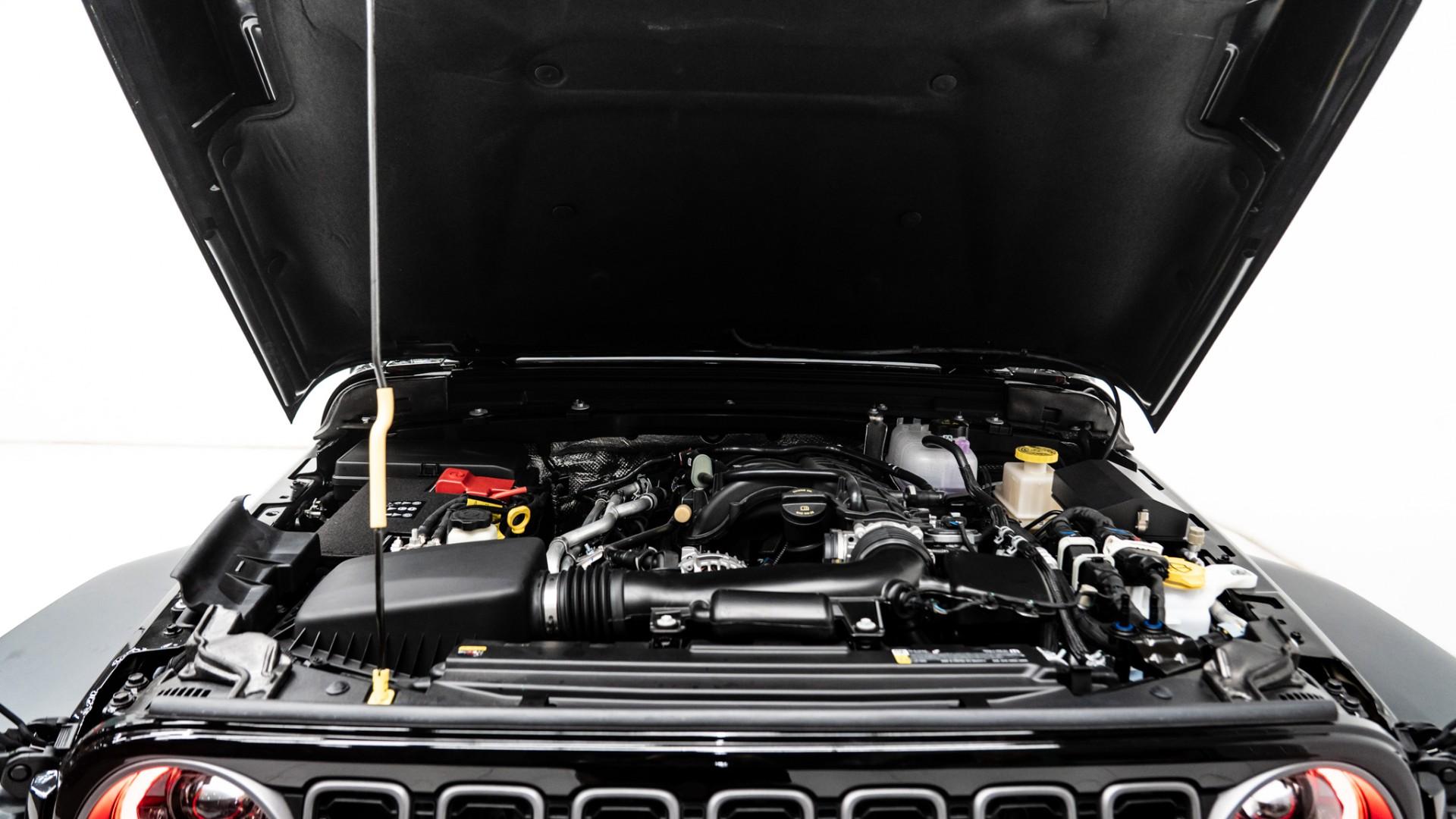 2025 JEEP GLADIATOR in Black, photo 31 of 59