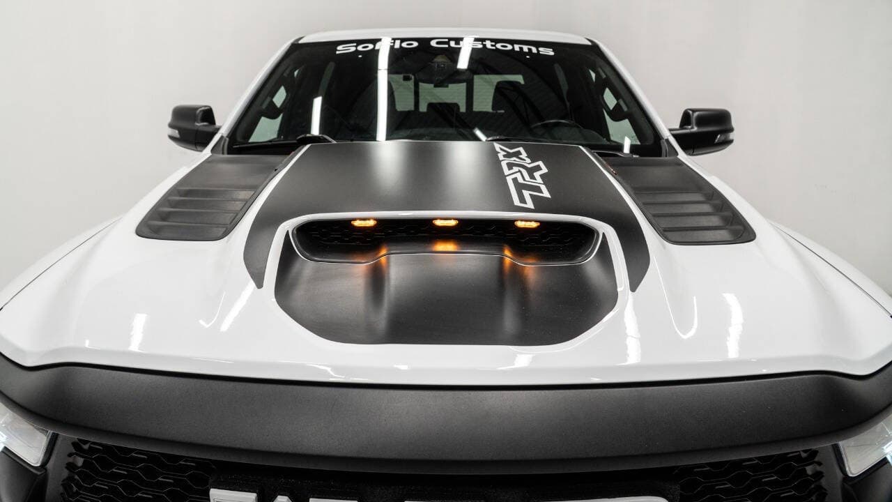 2024 RAM TRX in BRIGHT WHITE CLEARCOAT, photo 14 of 34