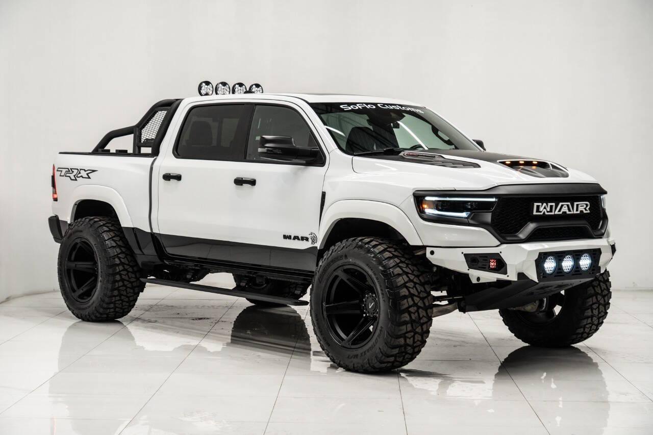 2024 RAM TRX in BRIGHT WHITE CLEARCOAT, photo 4 of 34