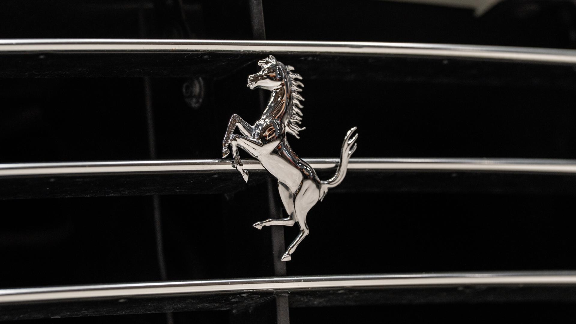 2018 FERRARI CALIFORNIA T in White, photo 17 of 42