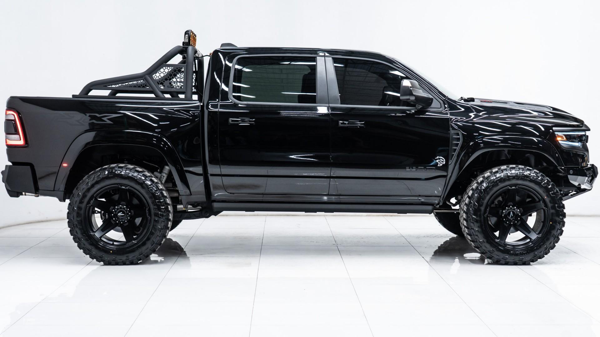 2023 RAM TRX in DIAMOND BLACK CRYSTAL PEARLCOAT, photo 5 of 58