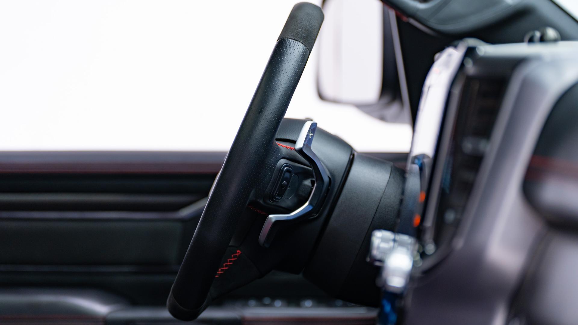 2023 RAM TRX in DIAMOND BLACK CRYSTAL PEARLCOAT, photo 34 of 58