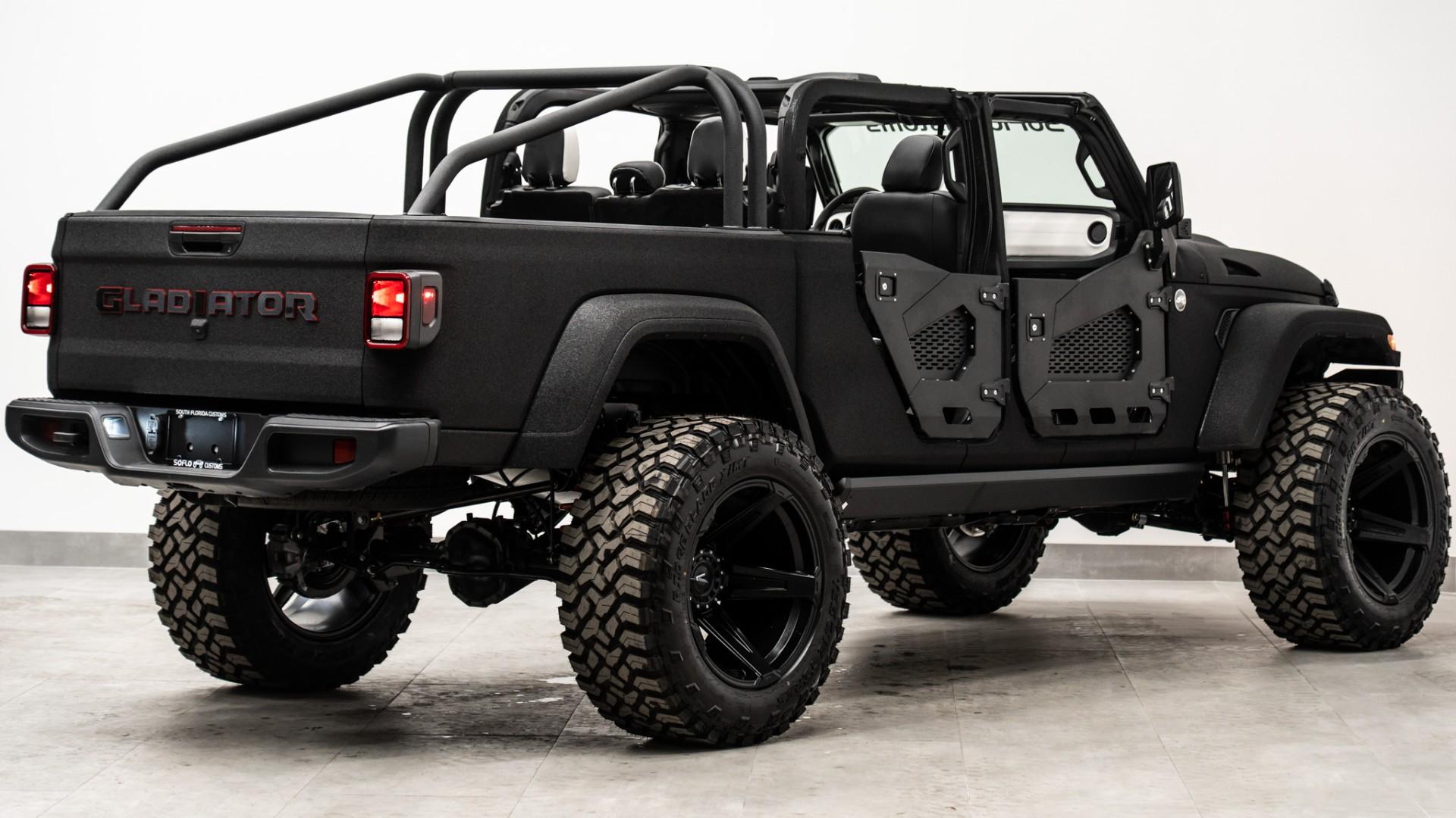 2026 JEEP GLADIATOR in Black, photo 14 of 60
