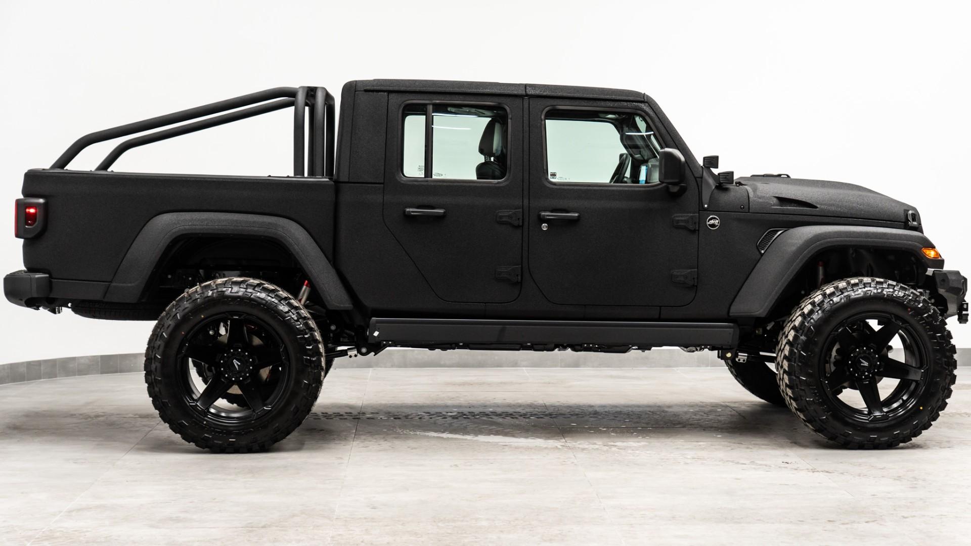 2026 JEEP GLADIATOR in Black, photo 7 of 60