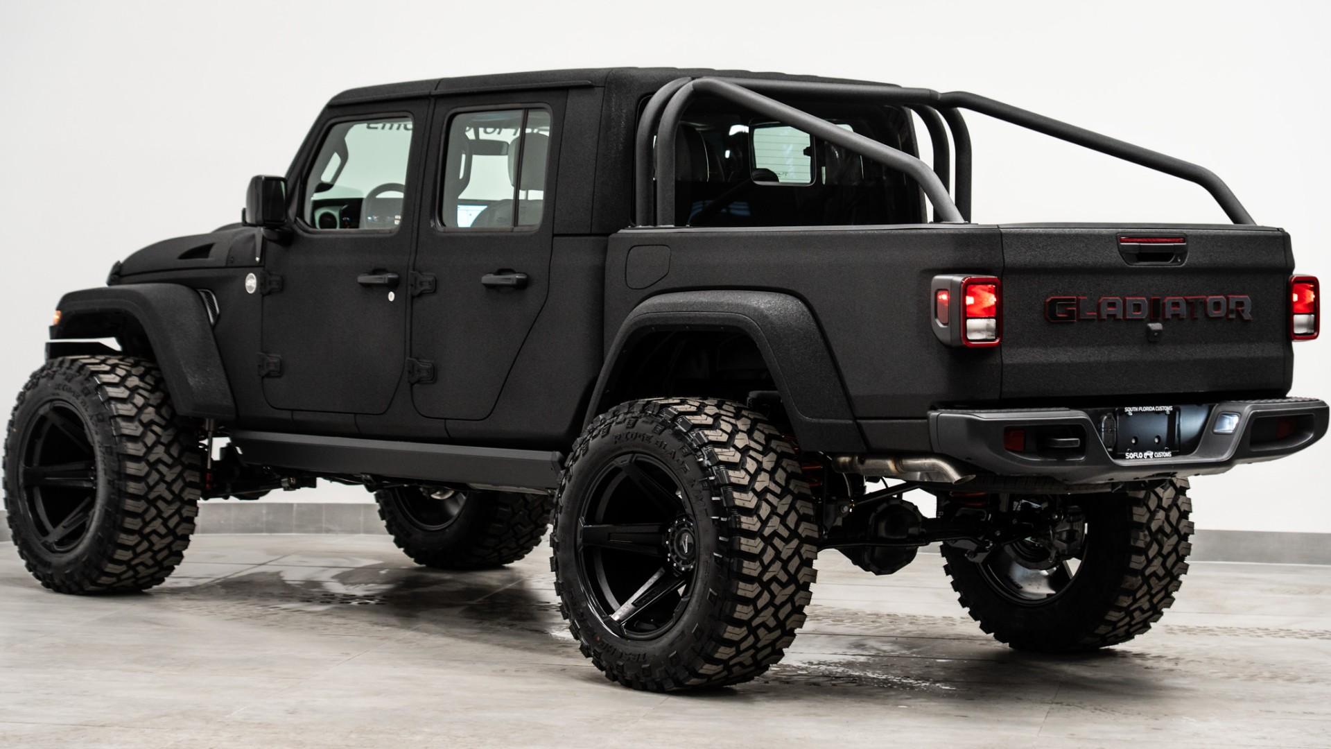 2026 JEEP GLADIATOR in Black, photo 10 of 60