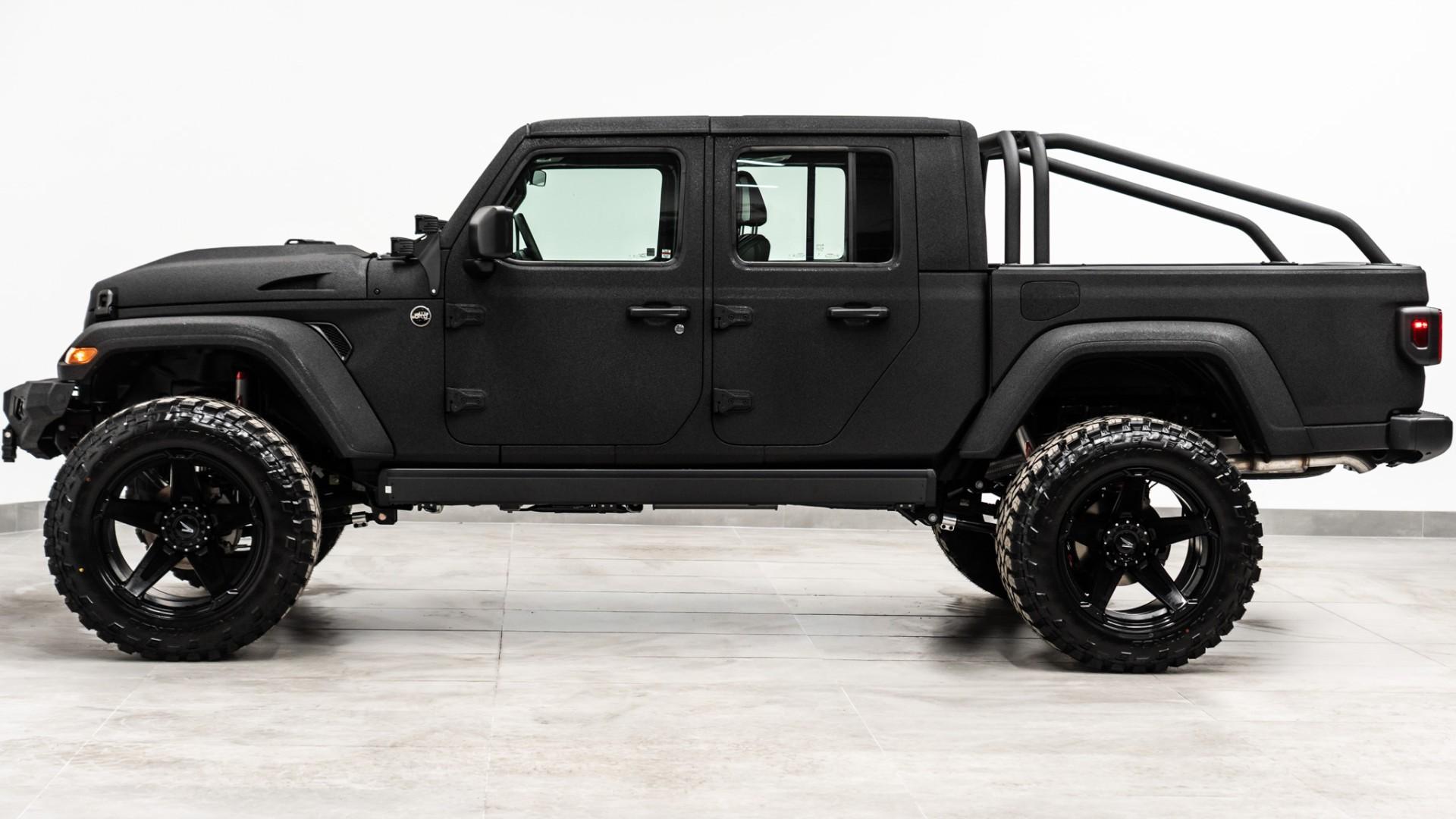 2026 JEEP GLADIATOR in Black, photo 11 of 60