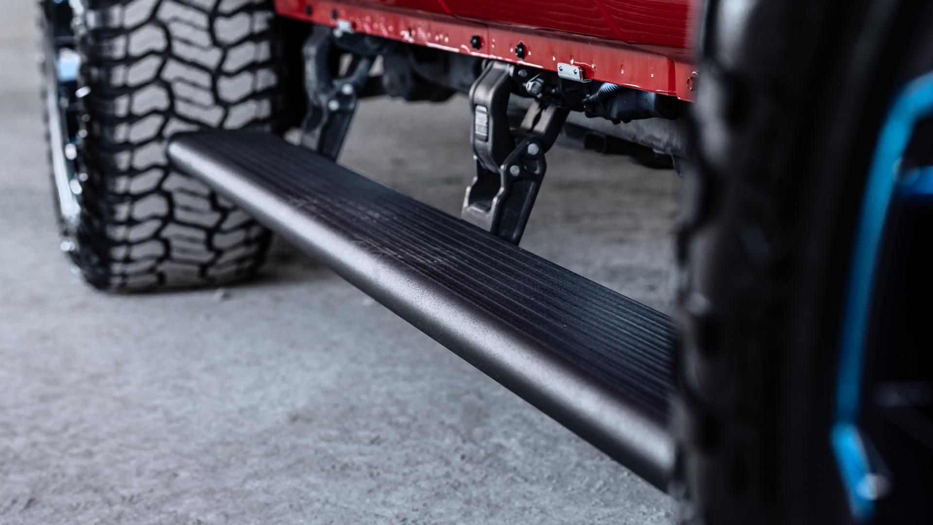 2022 JEEP WRANGLER 4XE in FIRECRACKER RED CLEARCOAT, photo 32 of 59