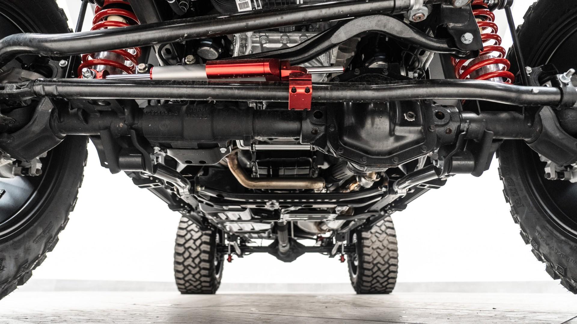 2025 JEEP GLADIATOR in BRIGHT WHITE CLEARCOAT, photo 57 of 60