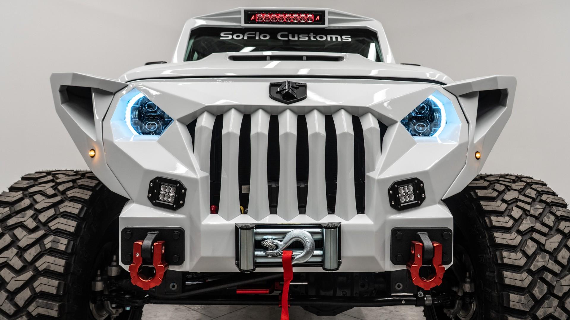 2025 JEEP GLADIATOR in BRIGHT WHITE CLEARCOAT, photo 32 of 60
