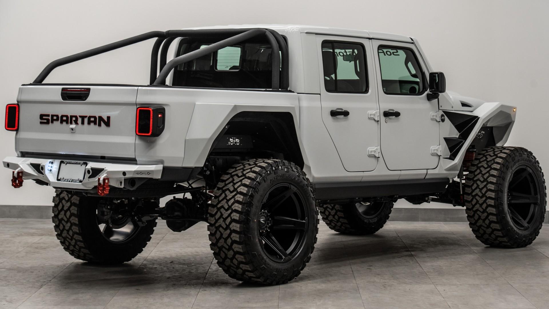 2025 JEEP GLADIATOR in BRIGHT WHITE CLEARCOAT, photo 7 of 60