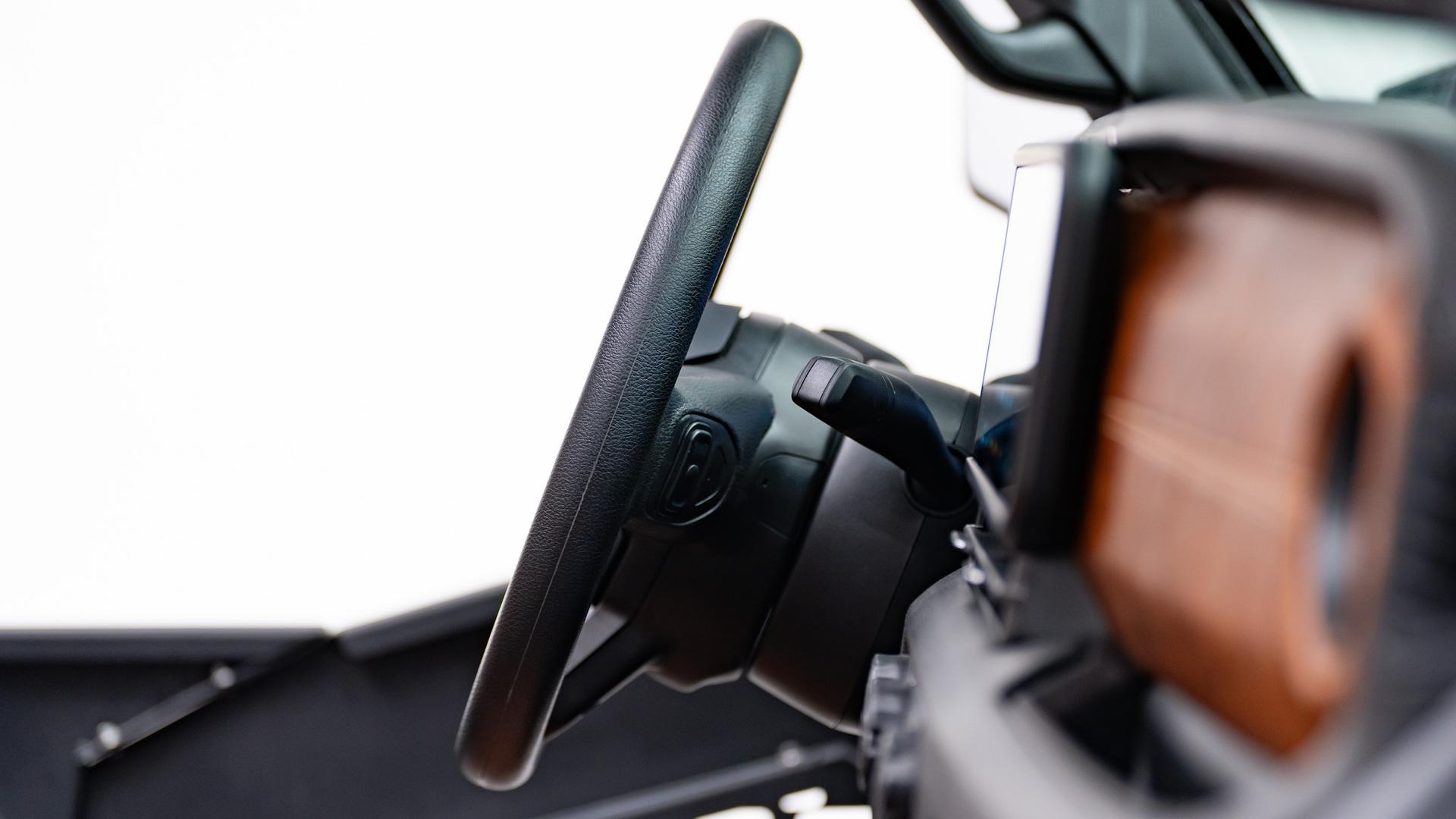 2025 JEEP GLADIATOR in Black, photo 27 of 54