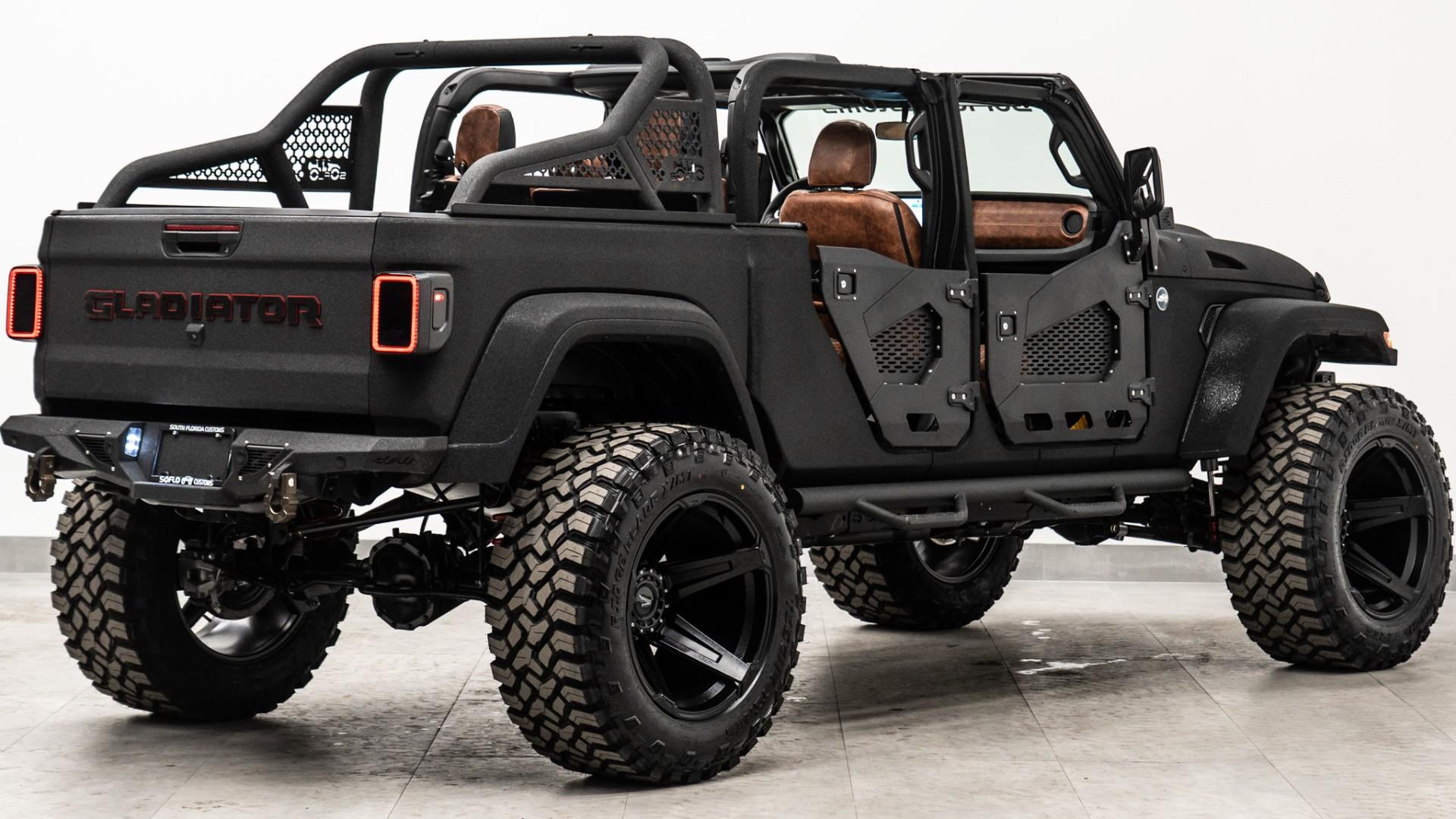 2025 JEEP GLADIATOR in Black, photo 31 of 54