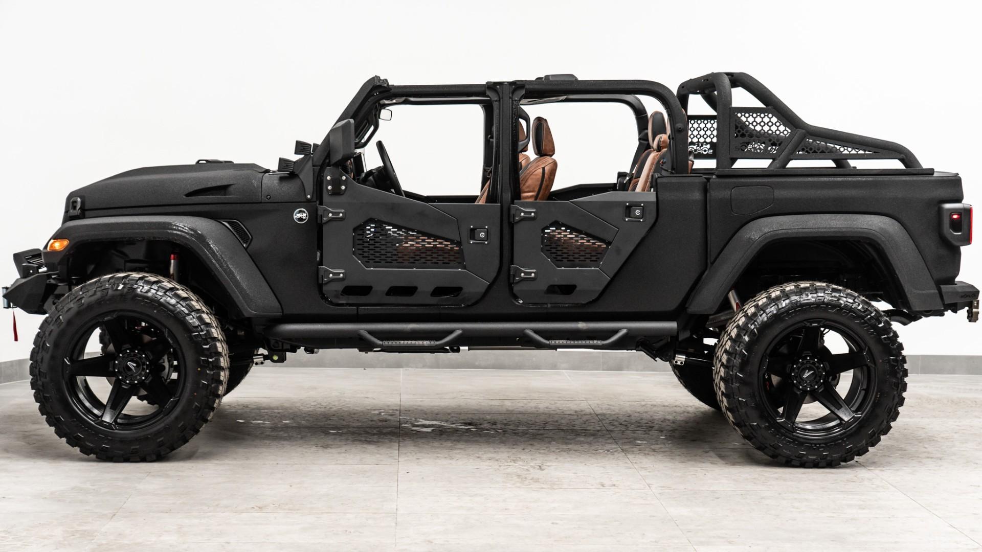 2025 JEEP GLADIATOR in Black, photo 33 of 54