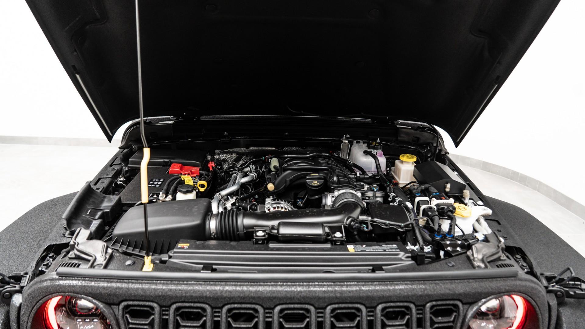 2025 JEEP GLADIATOR in Black, photo 53 of 54