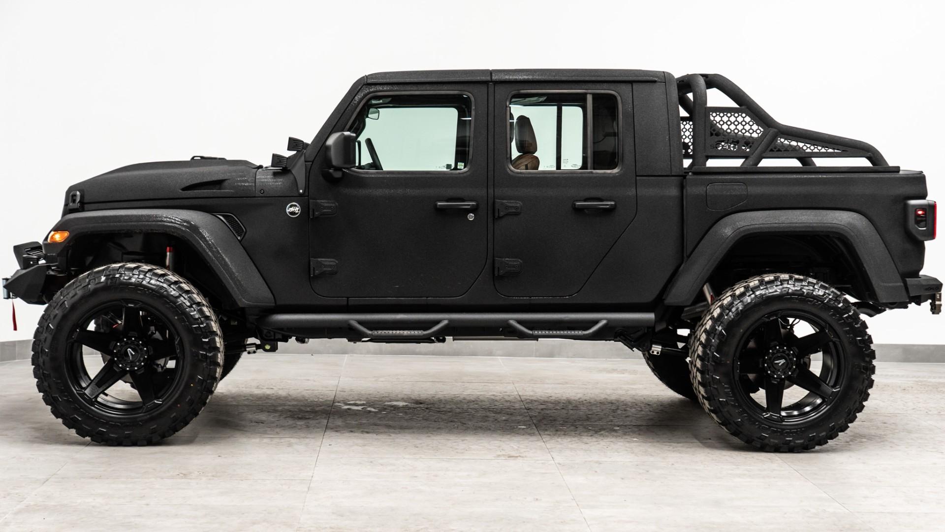 2025 JEEP GLADIATOR in Black, photo 10 of 54