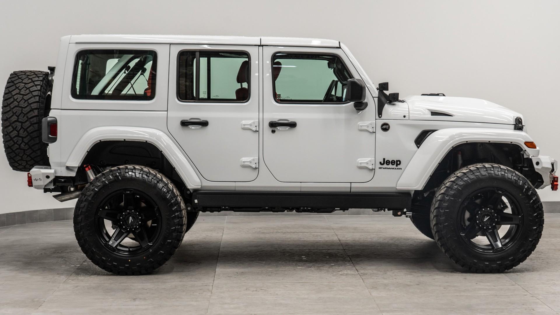 2026 JEEP WRANGLER in BRIGHT WHITE CLEARCOAT, photo 7 of 51